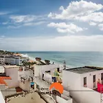 #211 Cerro Lagoa By Home Holidays