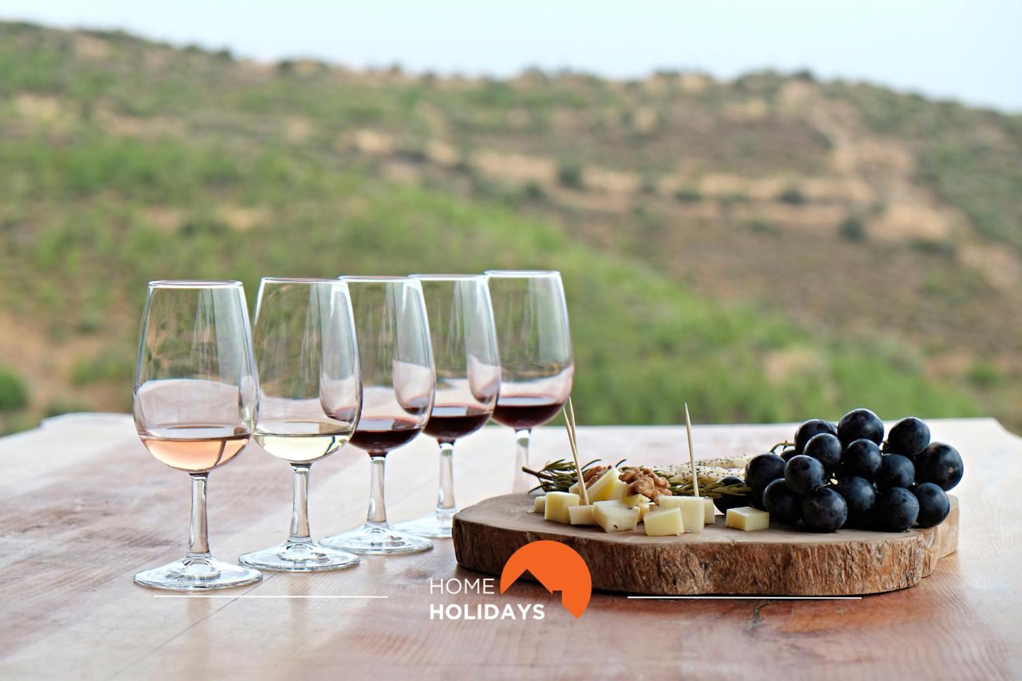 #211 Cerro Lagoa By Holidays *