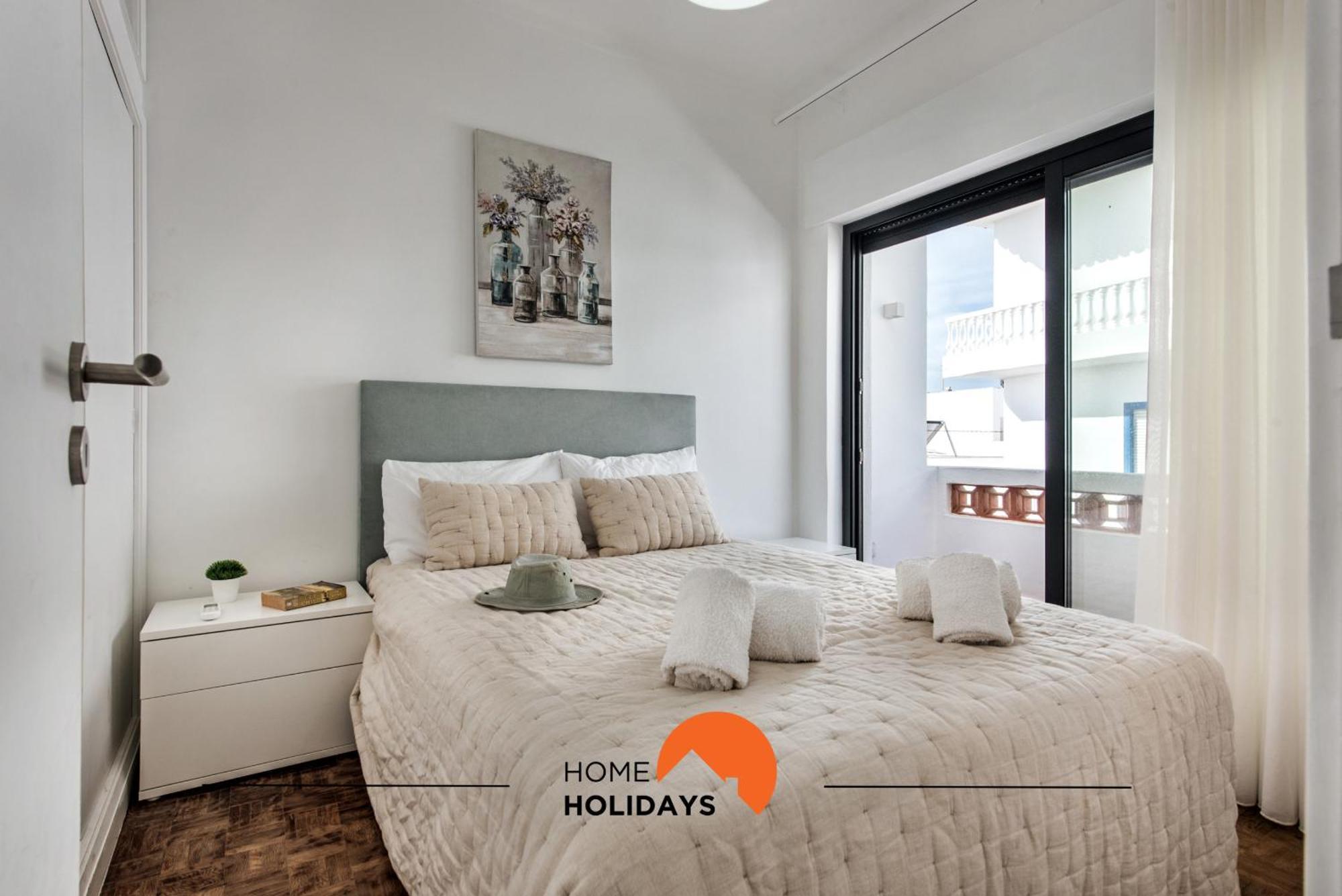 #211 Cerro Lagoa By Holidays