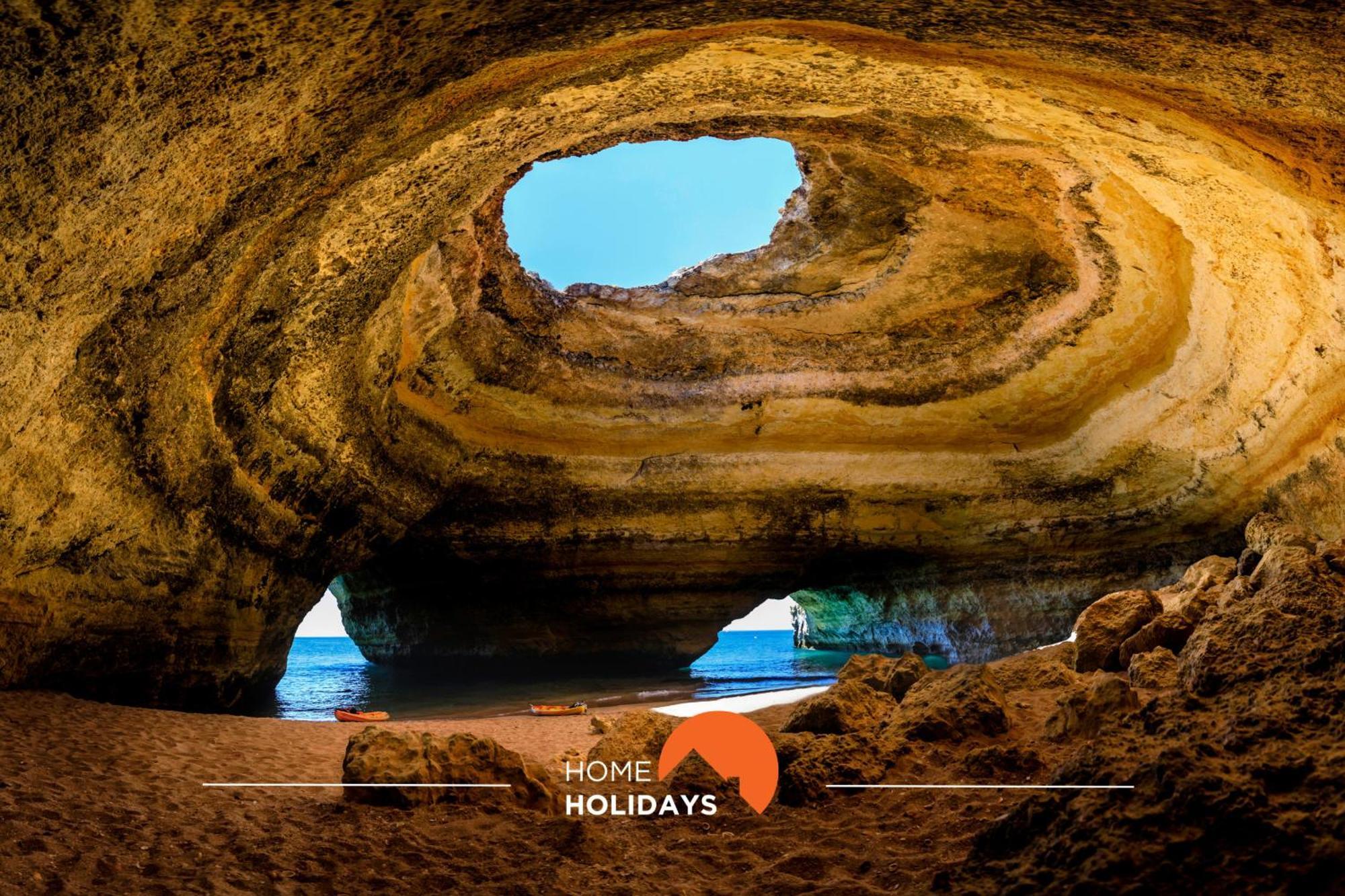 #211 Cerro Lagoa By Holidays Vakantiehuis